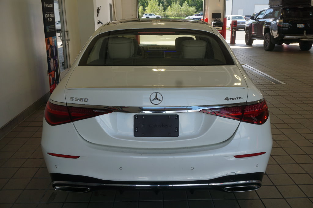 Used 2021 Mercedes-Benz S 580 4MATIC Sedan image 17