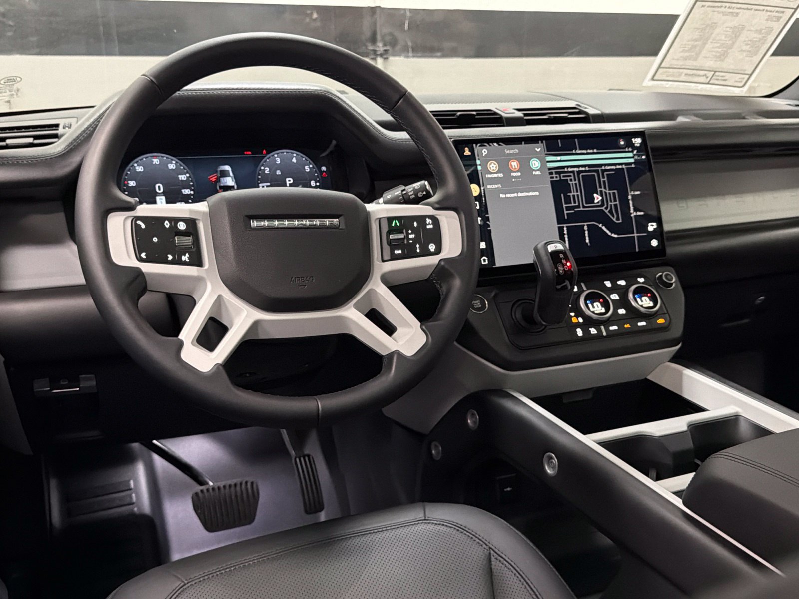 Used 2026 Land Rover Defender 110 X-Dynamic SE AWD/4WD image 36