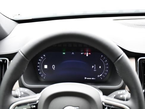 New 2026 Volvo XC90 B6 Plus w/ Protection Package Premier image 25