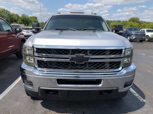 Used 2013 Chevrolet Silverado 2500 LTZ w/ Suspension Package, Off-Road AWD/4WD image 2