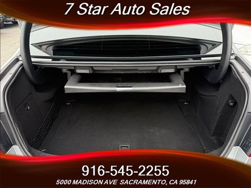 Used 2015 Mercedes-Benz E 350 Sedan image 17