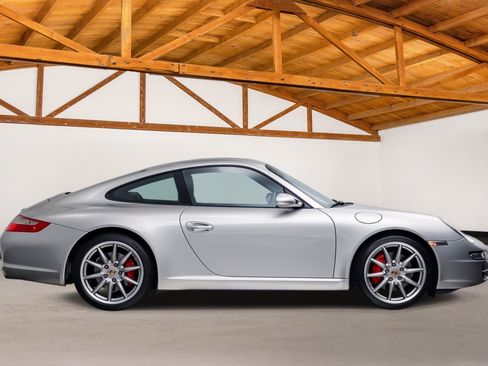 Used 2008 Porsche 911 Carrera S RWD image 6