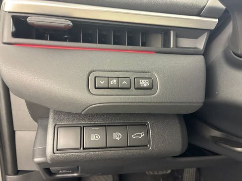 New 2026 Subaru Solterra Premium image 20