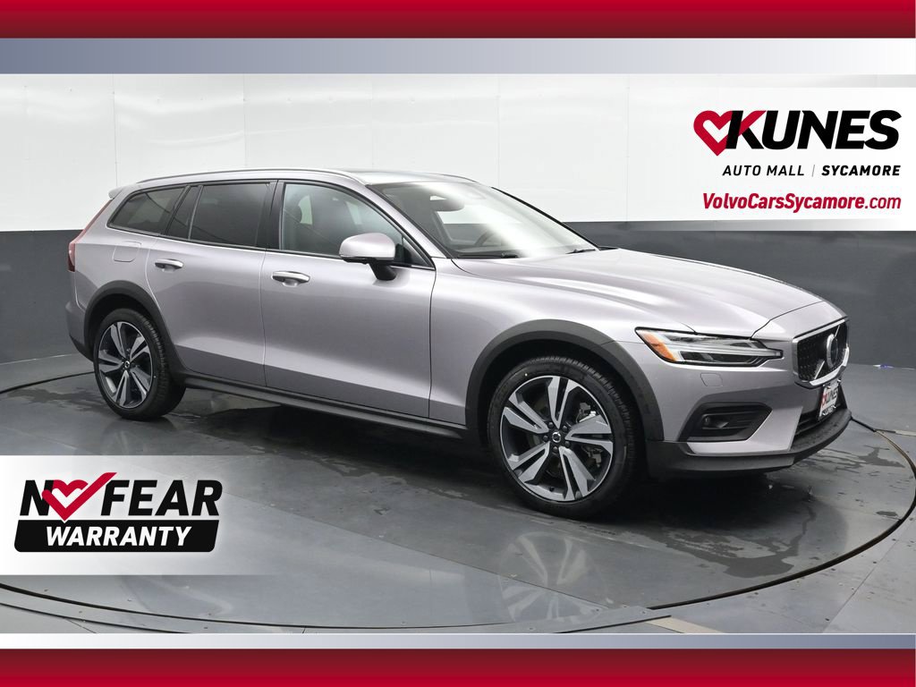 New 2026 Volvo V60 B5 Cross Country Plus w/ Climate Package AWD/4WD image 1