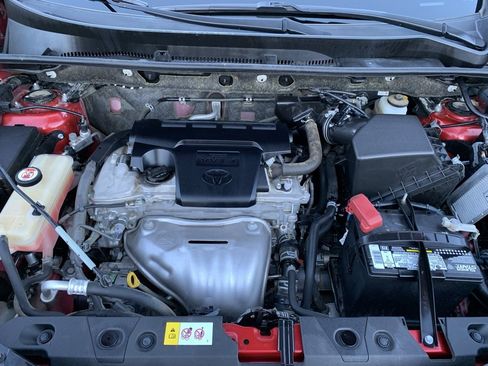 Used 2017 Toyota RAV4 LE image 32