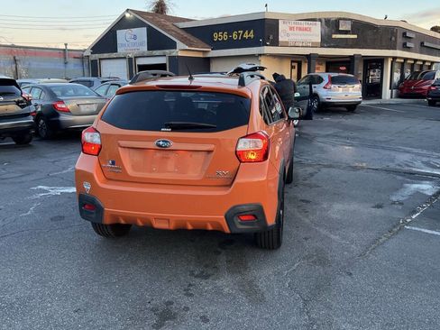 Used 2013 Subaru Crosstrek 2.0i Premium image 3