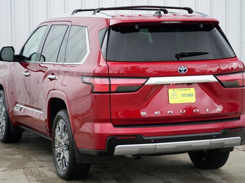 Used 2024 Toyota Sequoia Capstone image 55