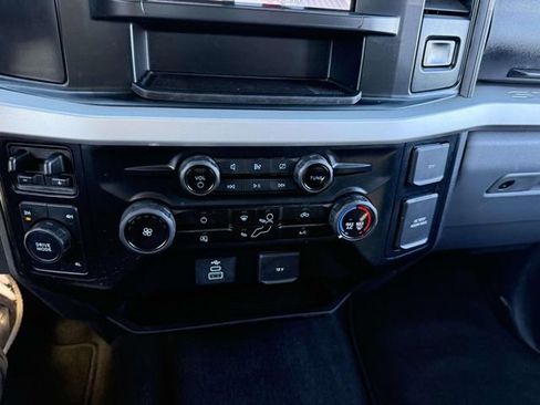 Used 2024 Ford F250 XLT w/ Snow Plow Prep Package image 29