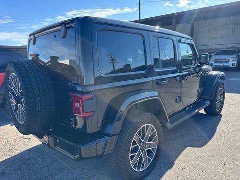 Used 2024 Jeep Wrangler High Altitude AWD/4WD image 5