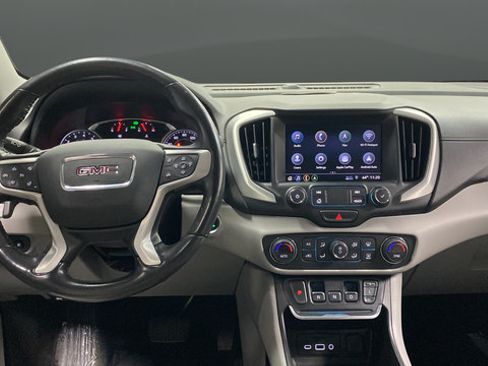 Used 2020 GMC Terrain SLT w/ Preferred Package AWD/4WD image 11