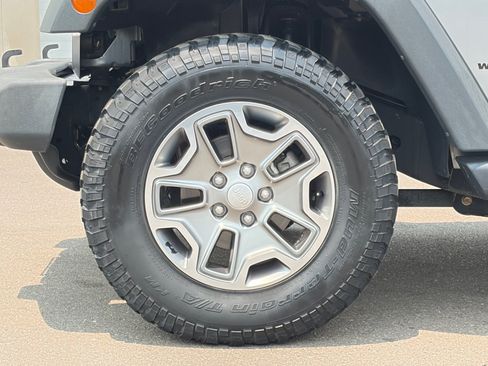 Used 2018 Jeep Wrangler Unlimited Sport S AWD/4WD image 11