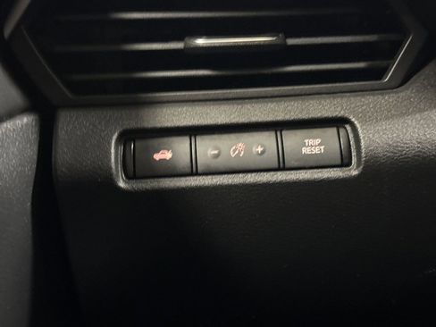 Used 2019 Nissan Altima 2.5 S FWD image 18