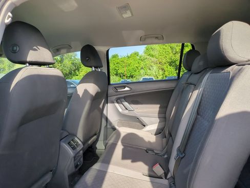 Used 2019 Volkswagen Tiguan S w/ Driver Assistance Package FWD image 6