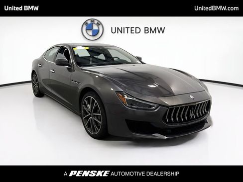 Used 2019 Maserati Ghibli RWD image 3