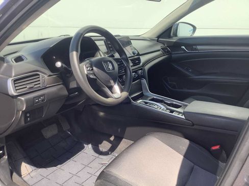 Used 2021 Honda Accord Hybrid image 3