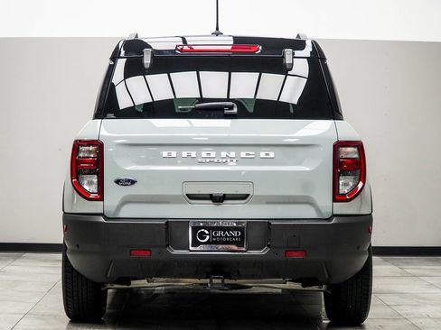 Used 2021 Ford Bronco Sport Outer Banks image 11