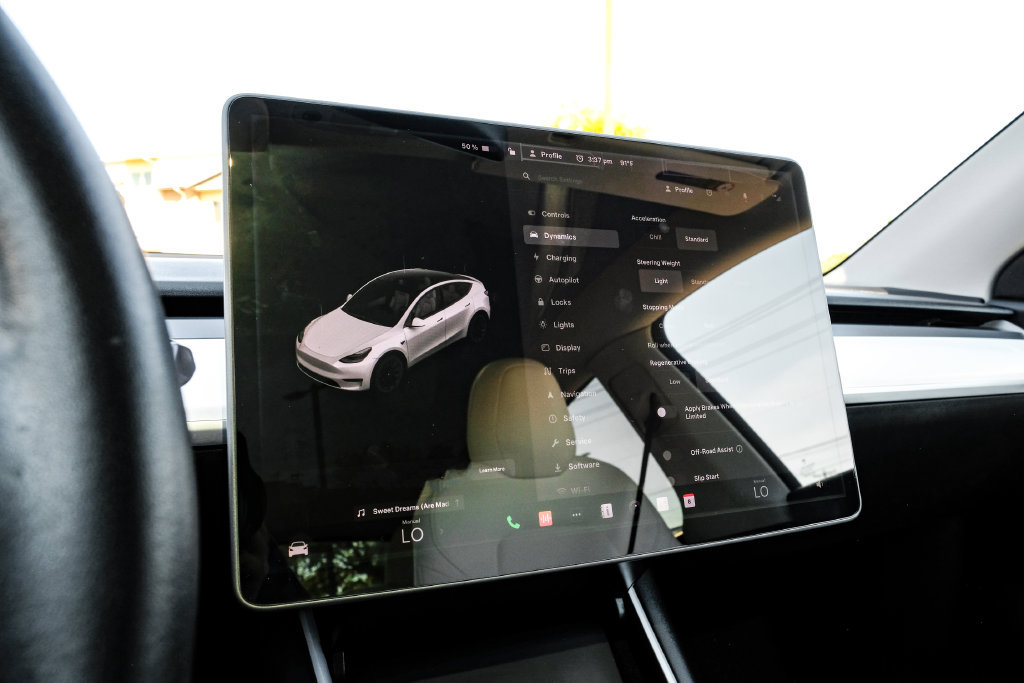 Used 2020 Tesla Model Y Long Range AWD/4WD image 22
