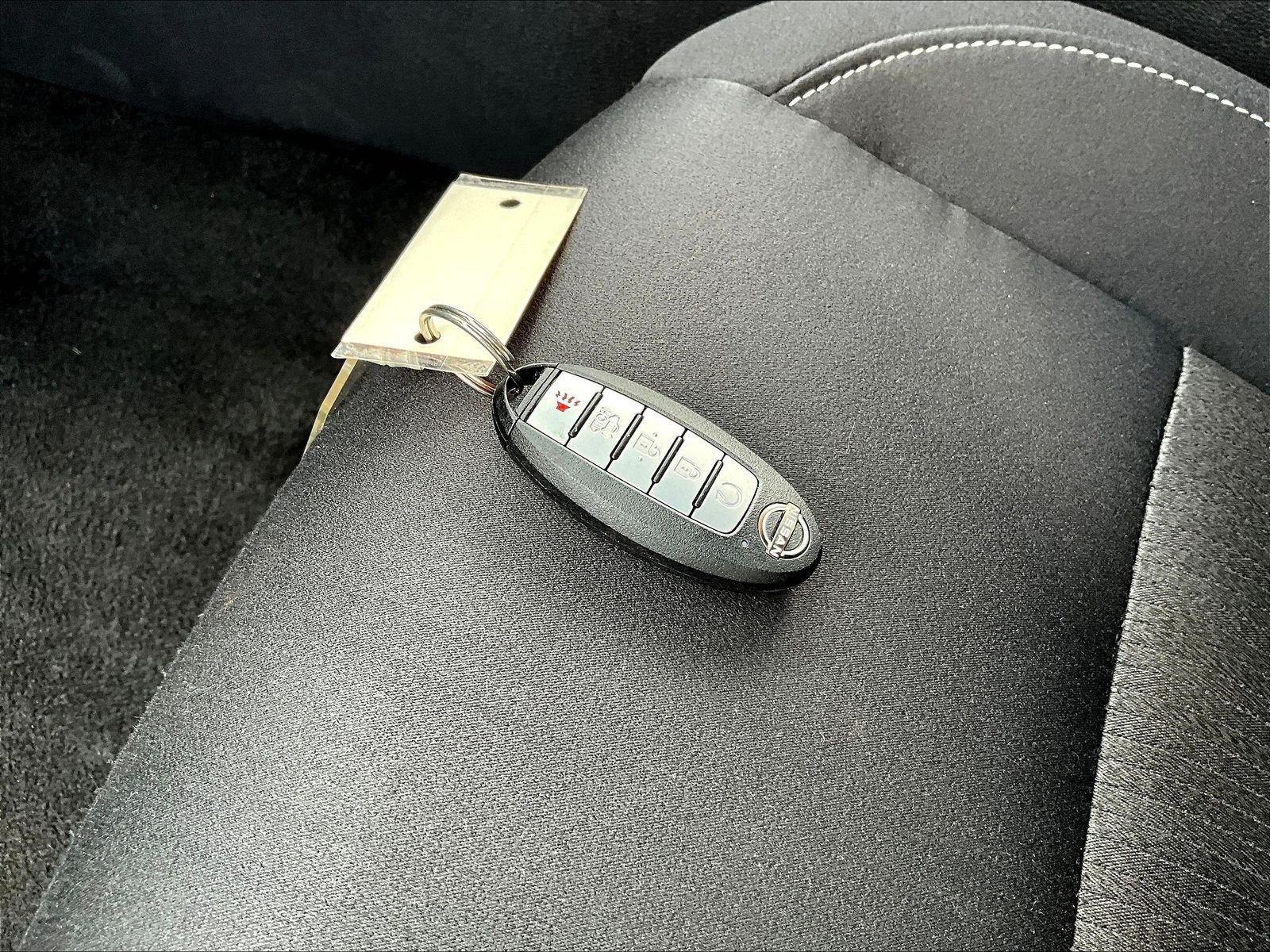 Used 2025 Nissan Altima 2.5 S FWD image 33
