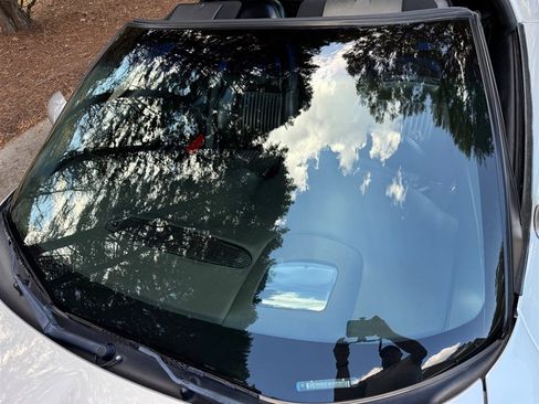 Used 2004 Chevrolet Corvette Coupe w/ Preferred Equipment Group image 22