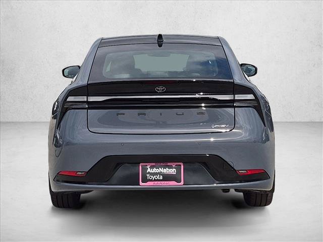New 2027 Toyota Prius Plug-In Hybrid FWD image 8