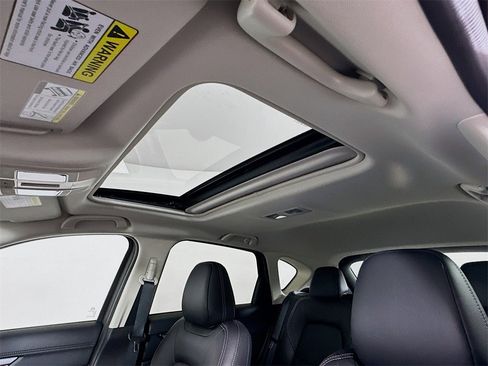 New 2025 MAZDA CX-5 AWD 2.5 S w/ Premium Plus Pkg image 11