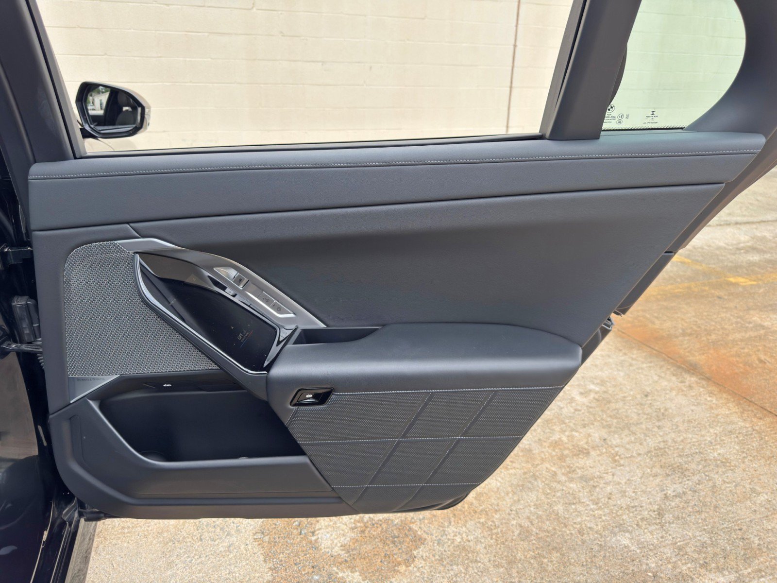Used 2023 BMW 740i RWD image 58