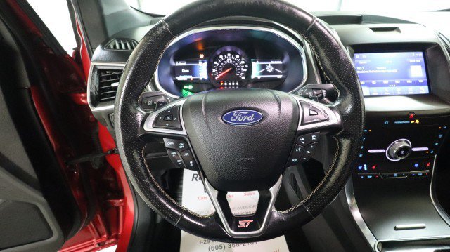 Used 2020 Ford Edge ST w/ Equipment Group 401A AWD/4WD image 22
