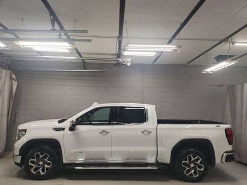 Certified 2023 GMC Sierra 1500 SLT w/ SLT Premium Plus Package AWD/4WD image 14