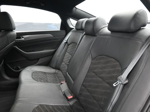 Used 2019 Hyundai Sonata Sport image 18