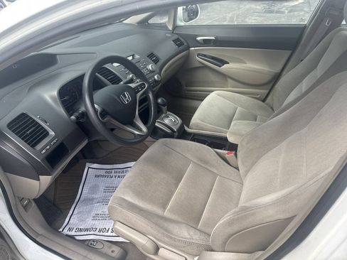 Used 2010 Honda Civic LX image 3