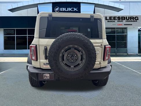 Used 2025 Ford Bronco Badlands AWD/4WD image 6