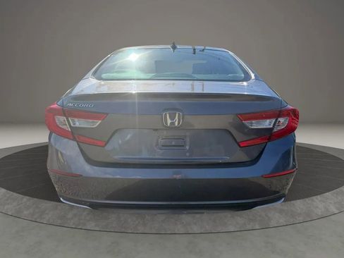 Used 2020 Honda Accord EX image 6