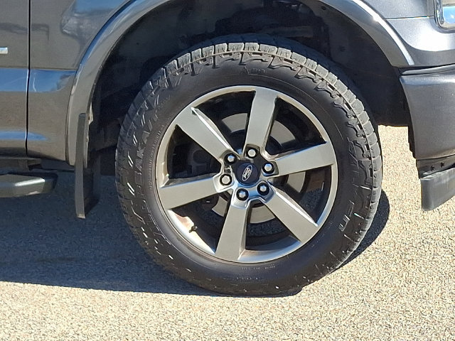 Used 2017 Ford F150 XLT w/ Equipment Group 302A Luxury AWD/4WD image 8