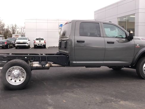 New 2026 RAM 4500 Tradesman w/ Chrome Appearance Group image 8