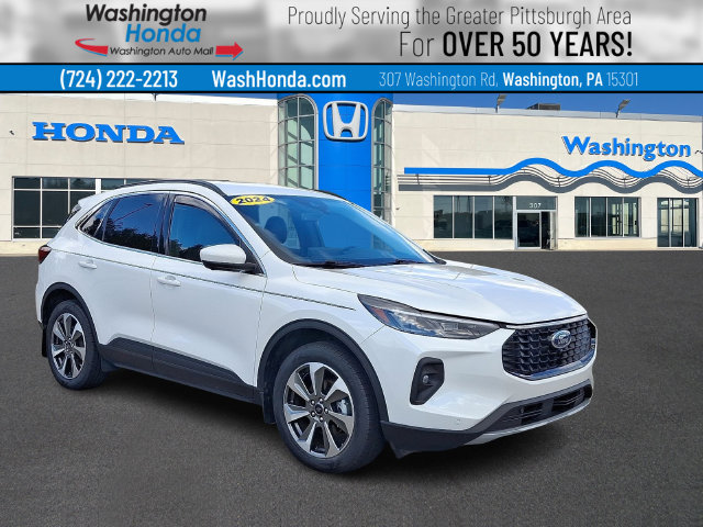 Used 2024 Ford Escape Platinum AWD/4WD image 1
