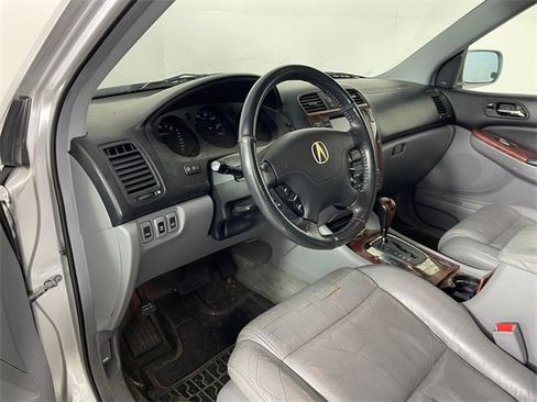 Used 2005 Acura MDX Touring image 3