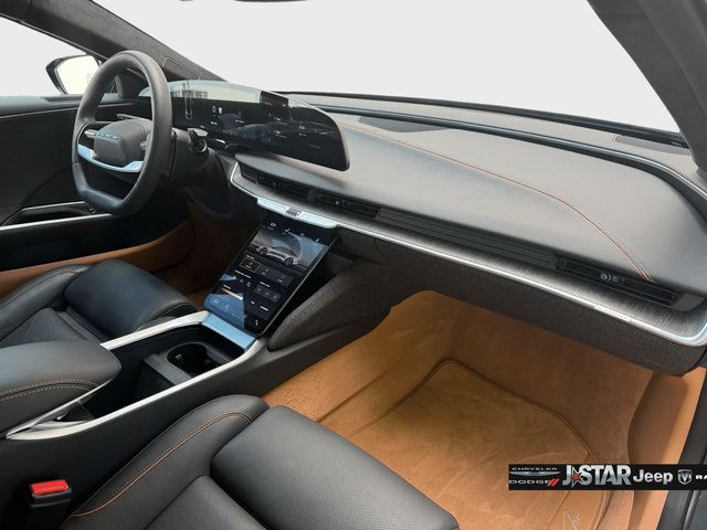 Used 2025 Lucid Air Touring AWD/4WD image 19