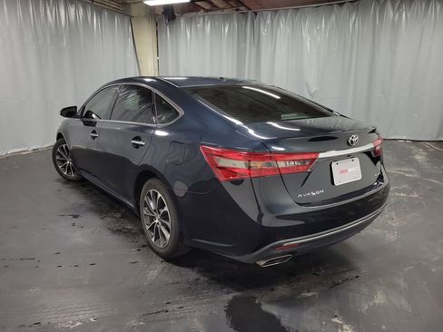 Used 2016 Toyota Avalon XLE image 6