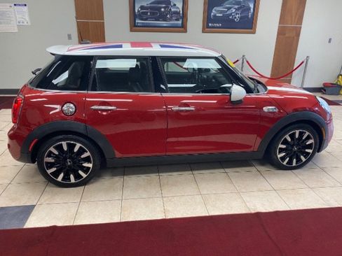 Used 2015 MINI Cooper S FWD image 6