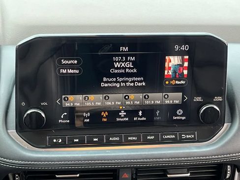Used 2021 Nissan Rogue Platinum FWD image 19