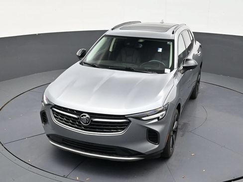 Used 2023 Buick Envision Essence w/ Sport Touring Package FWD image 19