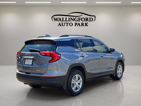 Used 2019 GMC Terrain SLE w/ Driver Convenience Package AWD/4WD image 4
