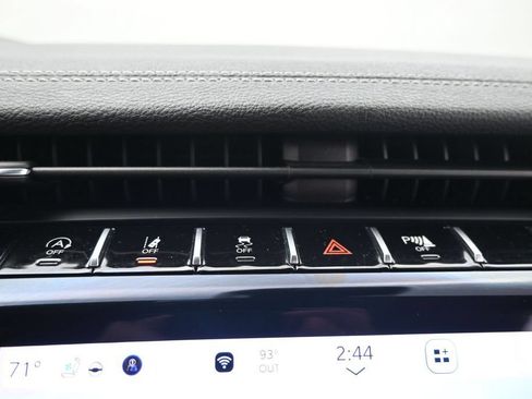 Used 2023 Jeep Grand Cherokee Limited w/ Luxury Tech Group II AWD/4WD image 25