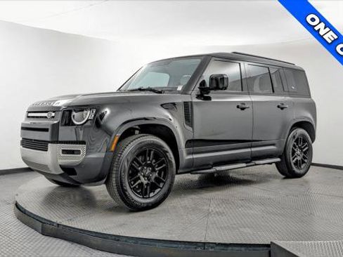Used 2022 Land Rover Defender 110 S AWD/4WD image 2