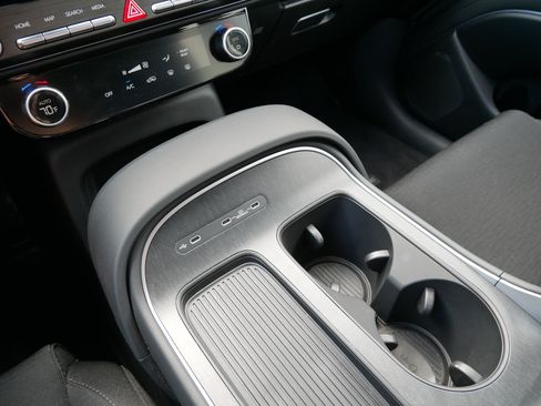 Used 2026 Hyundai Palisade SE AWD/4WD image 18