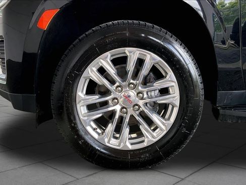 Used 2021 GMC Yukon SLT w/ SLT Luxury Plus Package RWD image 11