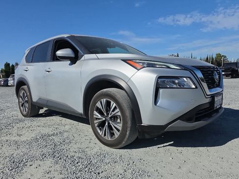 Used 2023 Nissan Rogue SV FWD image 10