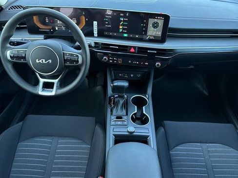 New 2026 Kia K5 LXS image 15
