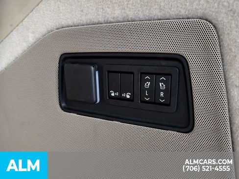 Used 2021 Cadillac Escalade Premium Luxury w/ LPO, Radiant Package RWD image 21
