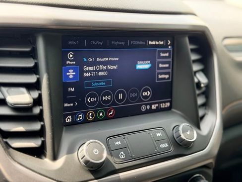 Used 2022 GMC Acadia AT4 w/ Technology Package AWD/4WD image 12